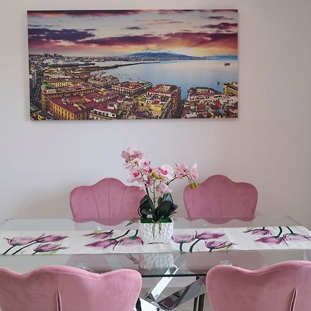 Napoli Central Lumina Suites Экстерьер фото