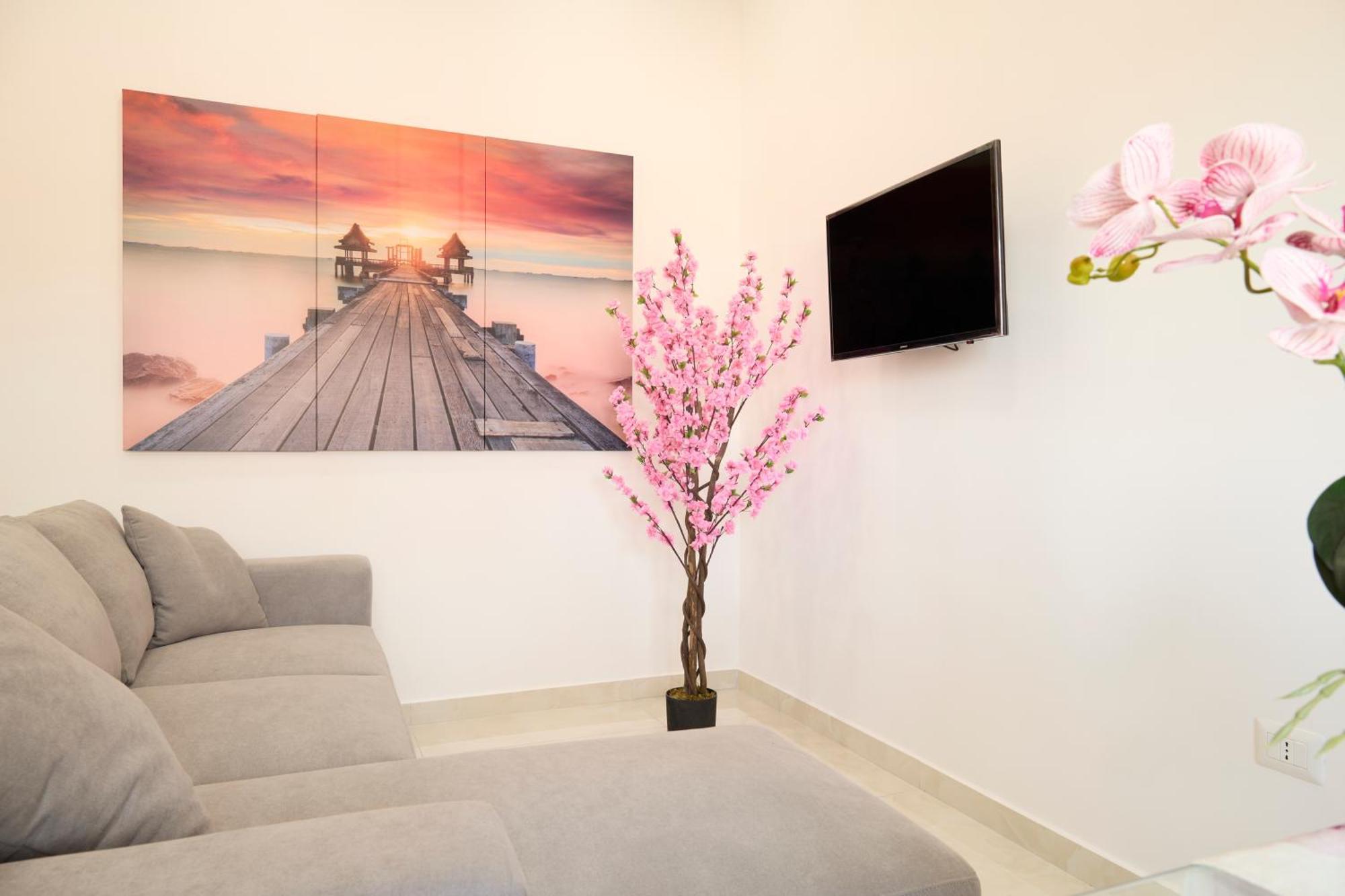 Napoli Central Lumina Suites Экстерьер фото